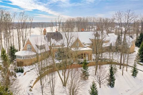 545 Bristol Drive Aurora OH 44202