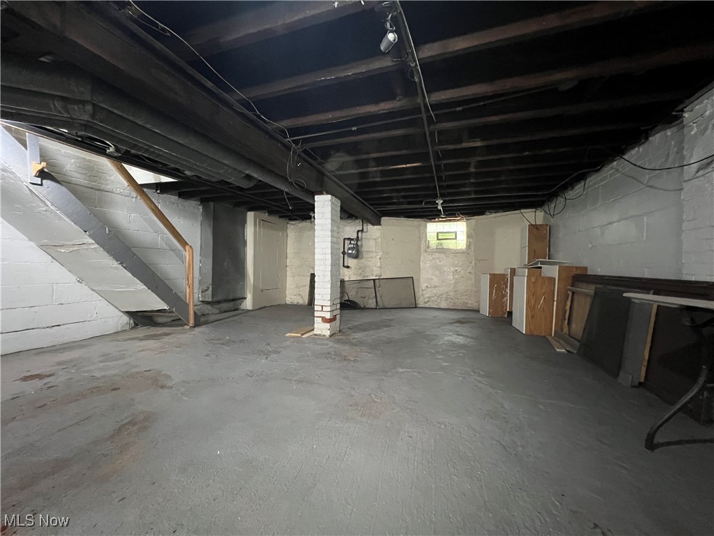 Sommers & Wintertons - Residential Income