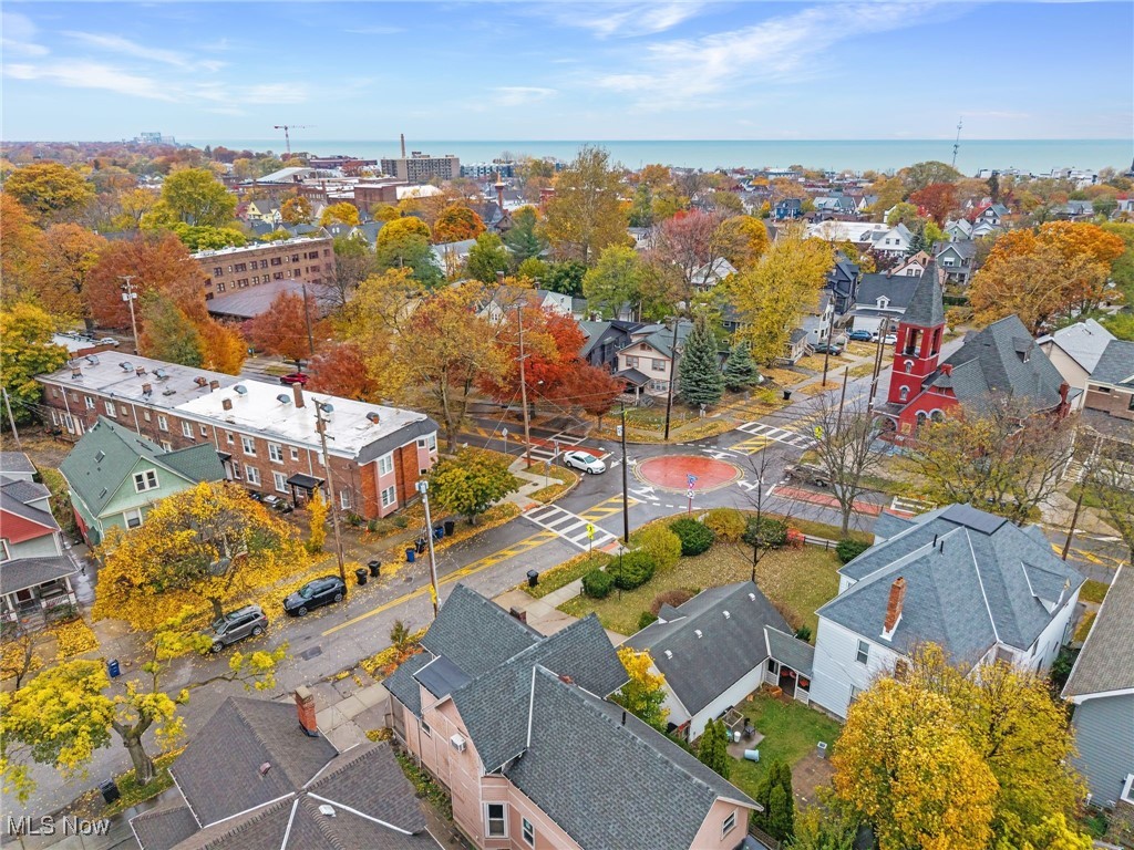 Sommers & Wintertons - Residential Income