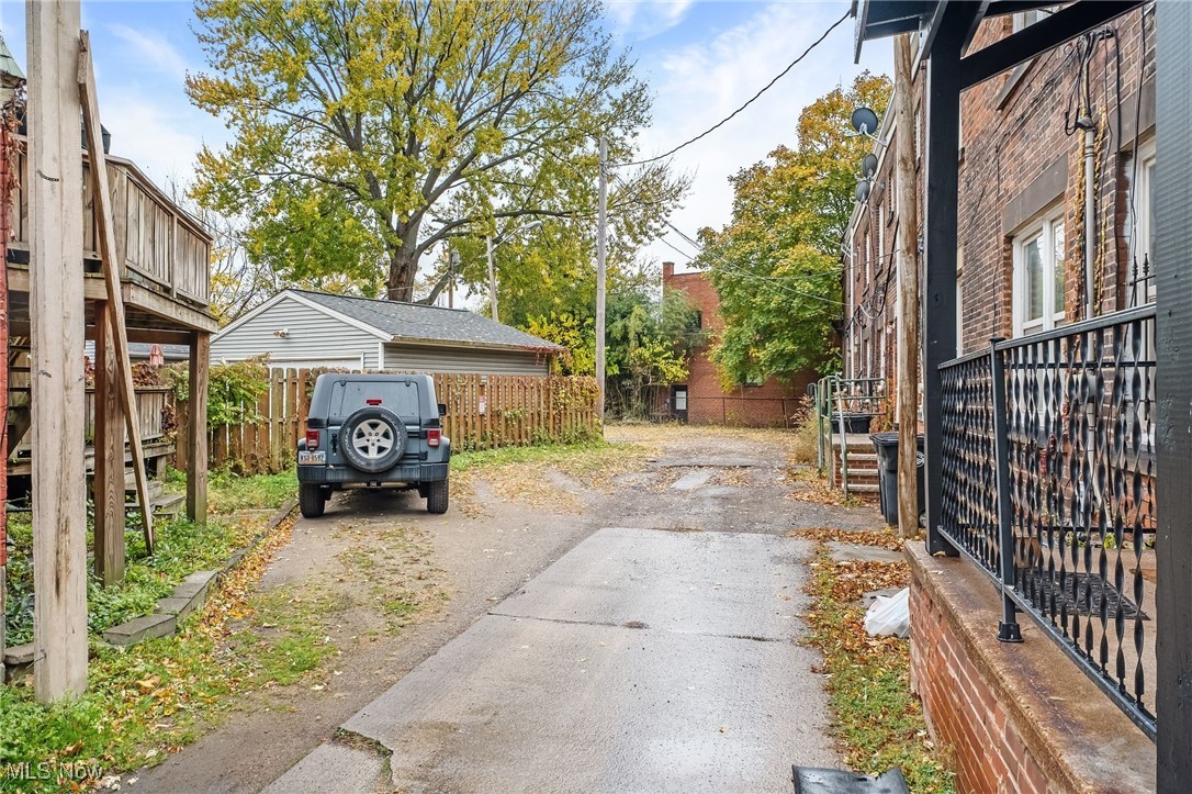 Sommers & Wintertons - Residential Income