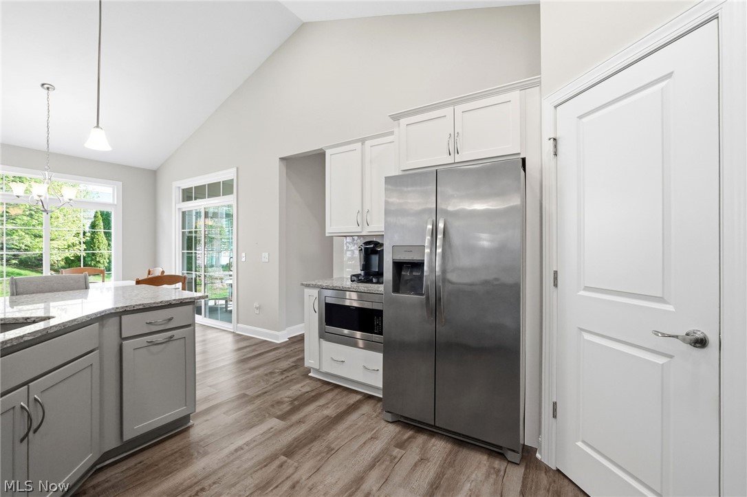 Chagrin Knolls - Residential