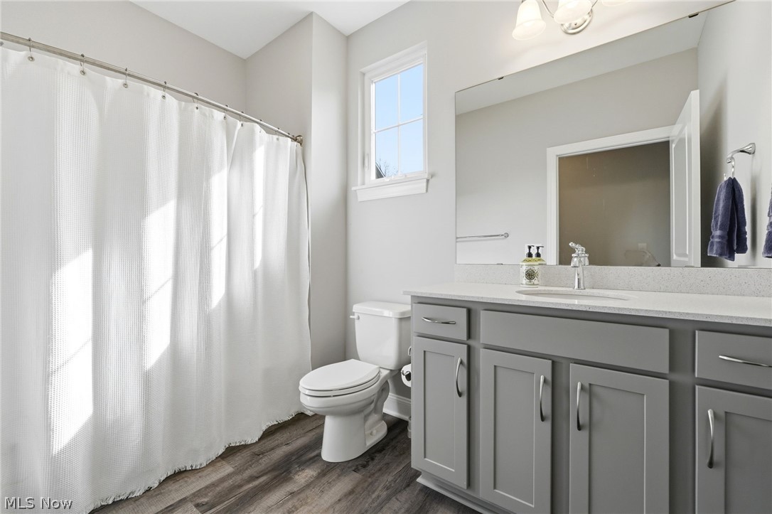 Chagrin Knolls - Residential