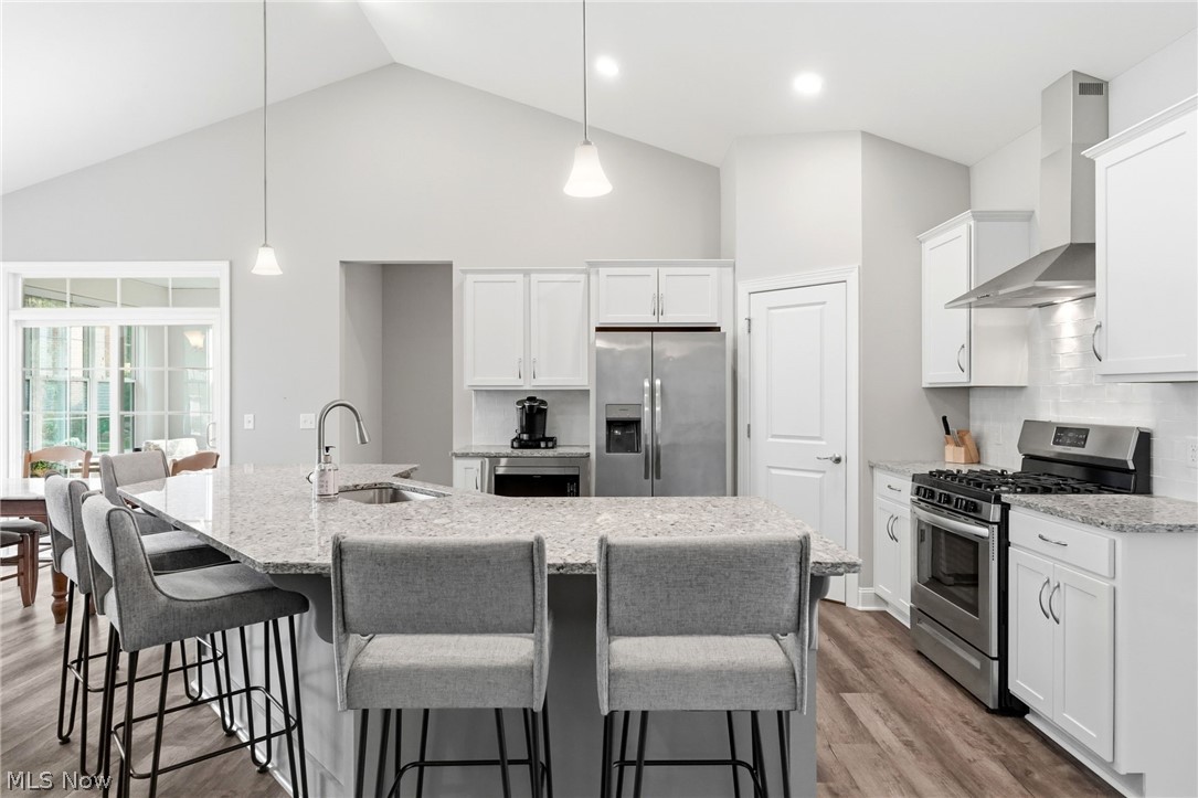 Chagrin Knolls - Residential