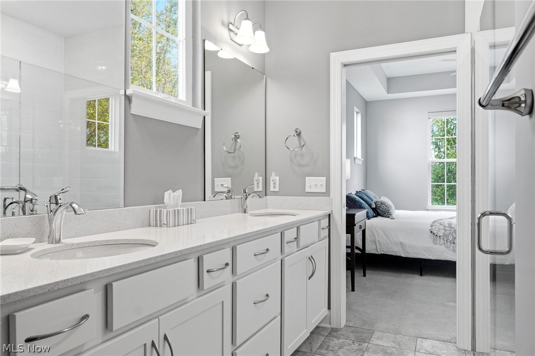 Chagrin Knolls - Residential