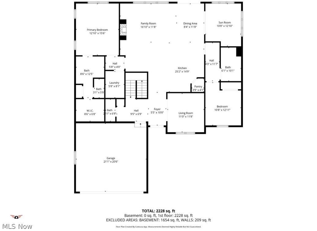 Chagrin Knolls - Residential
