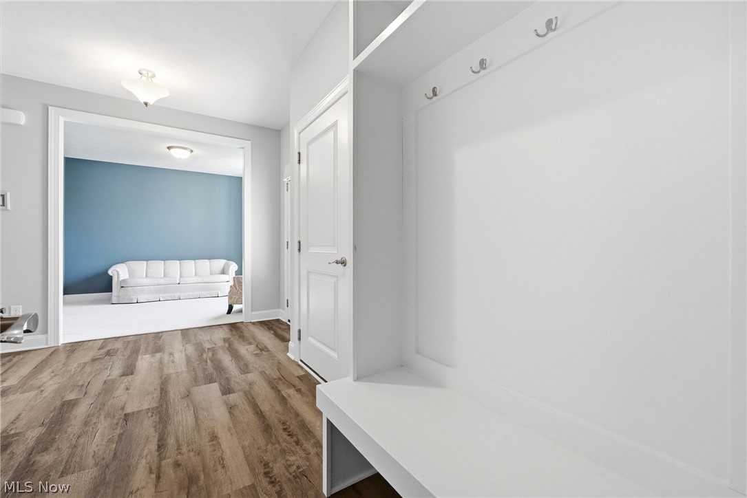 Chagrin Knolls - Residential