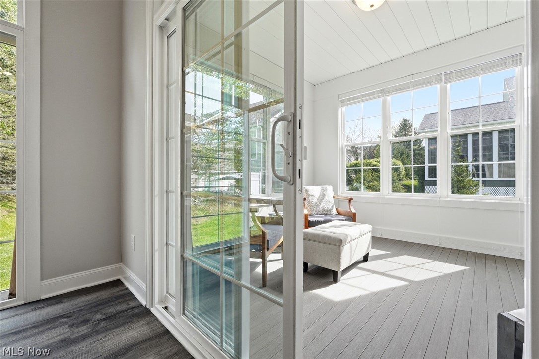 Chagrin Knolls - Residential