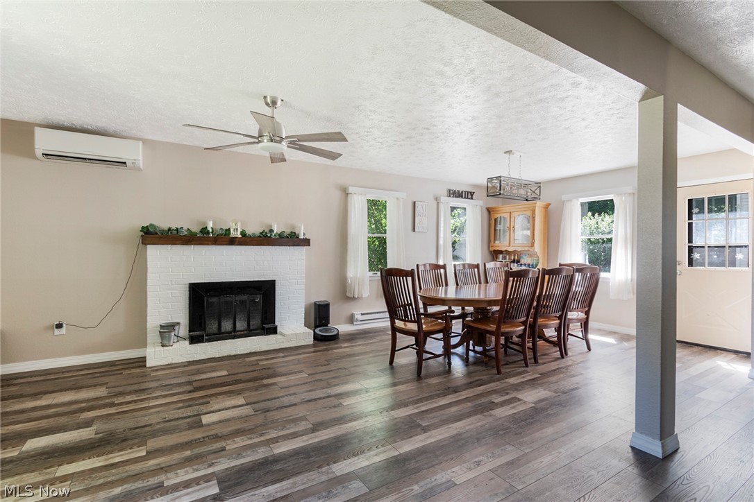 Apple Valley Acres - Residential