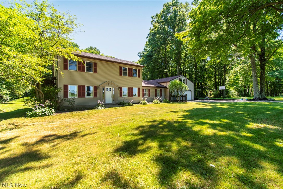 Apple Valley Acres - Residential