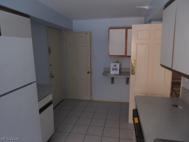 Shaker Court Condo - Residential