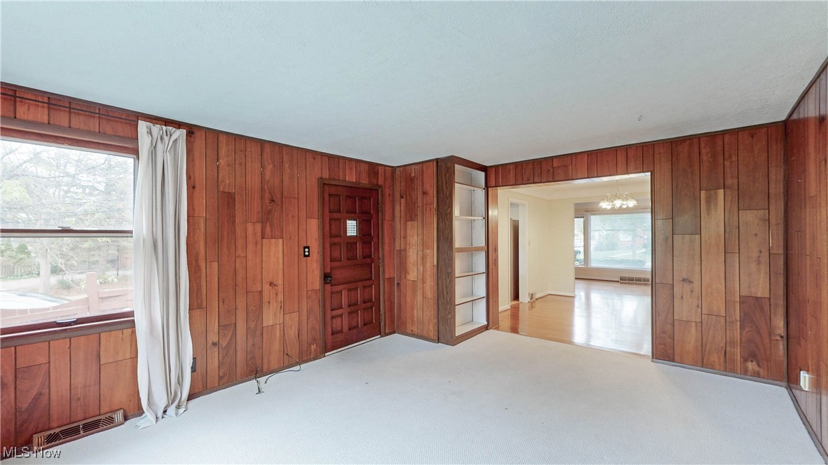 Rapid Transit Land Sales Compa - Residential Lease