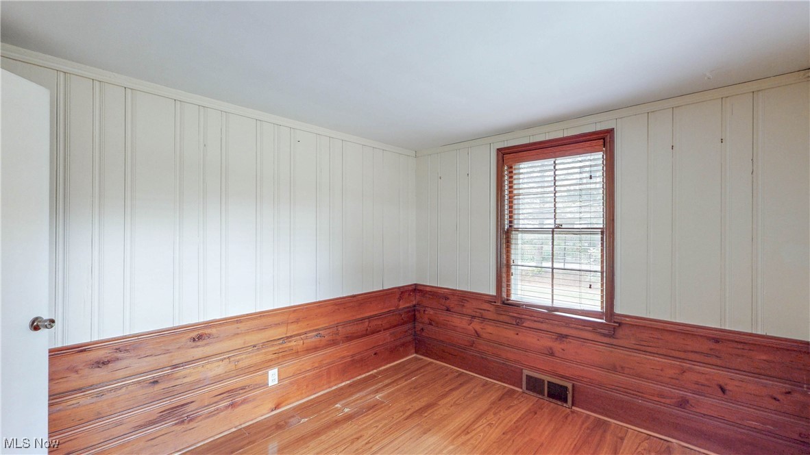 Rapid Transit Land Sales Compa - Residential Lease