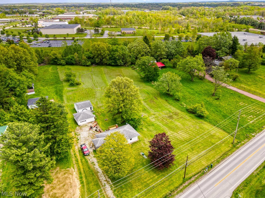 425 W Bath Road
