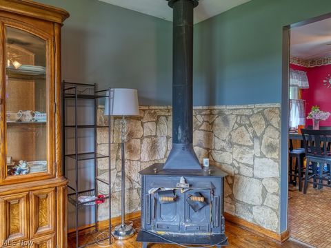 Tiny photo for 425 W Bath Road, Cuyahoga Falls, OH 44223 (MLS # 5210674)