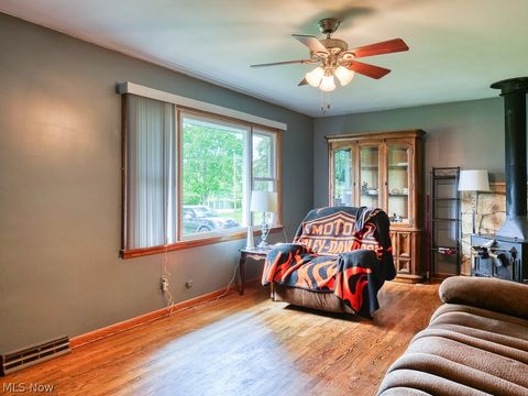 Tiny photo for 425 W Bath Road, Cuyahoga Falls, OH 44223 (MLS # 5210674)