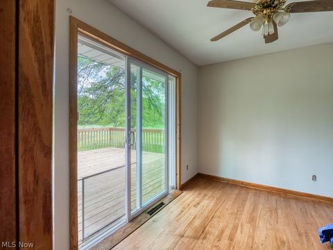 Tiny photo for 425 W Bath Road, Cuyahoga Falls, OH 44223 (MLS # 5210674)