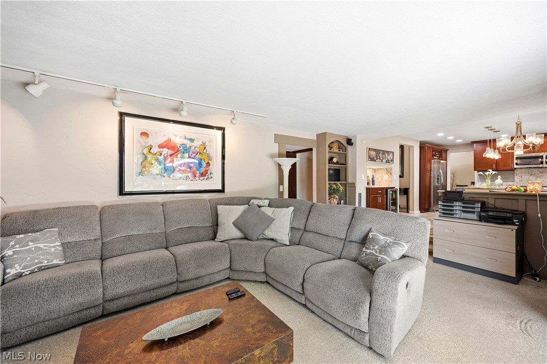 Holiday Hills - Residential