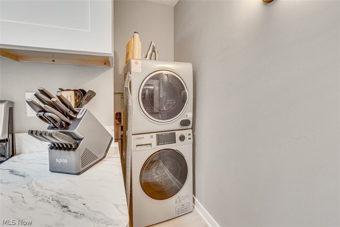 Voris - Residential