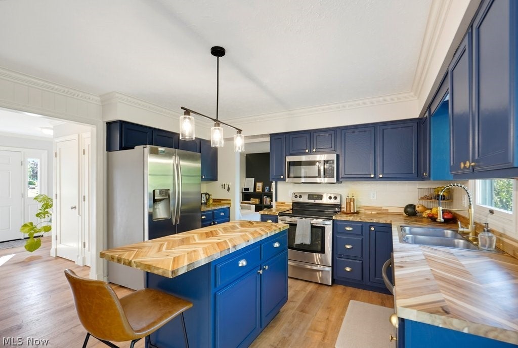 4174 Sierra Circle