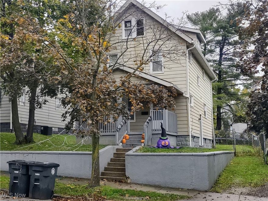 This 3-bedroom single-family rental property in the Kenmore neighborhood offers immediate cash flow plus original character and updates throughout )including the kitchen, bathroom, and windows).