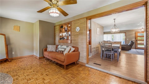 Tiny photo for 208 Creed Avenue, Hubbard, OH 44425 (MLS # 5252196)