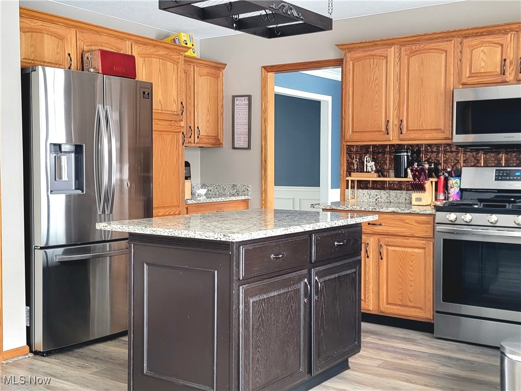 Hannum Xing Ph 02 - Residential