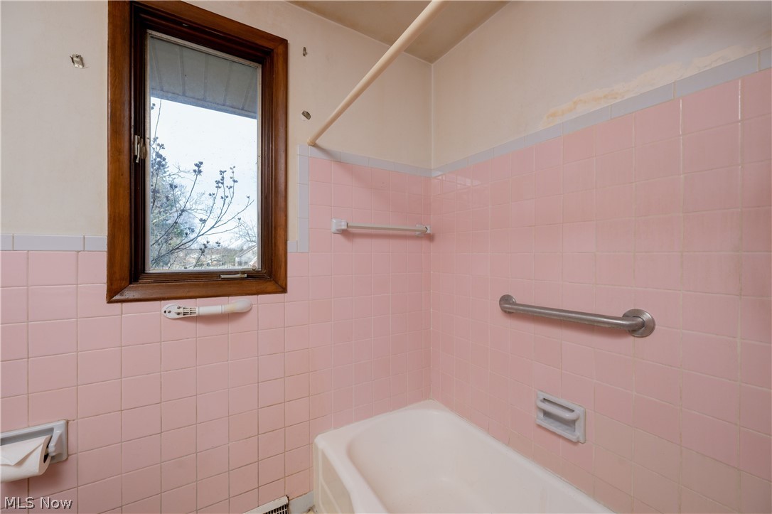 Amherst Village - Residential