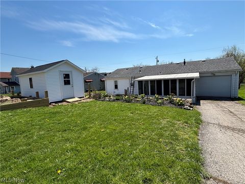 Tiny photo for 486 E Clark Street, East Palestine, OH 44413 (MLS # 5192453)