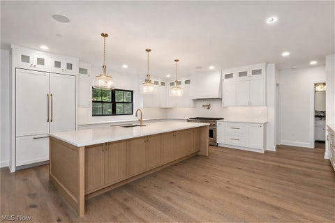 Tiny photo for 45 Sterncrest Drive, Moreland Hills, OH 44022 (MLS # 5256960)