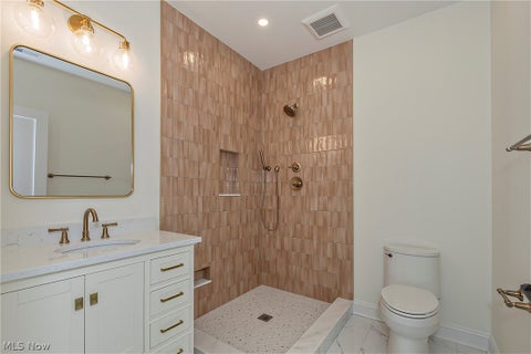 Tiny photo for 45 Sterncrest Drive, Moreland Hills, OH 44022 (MLS # 5256960)