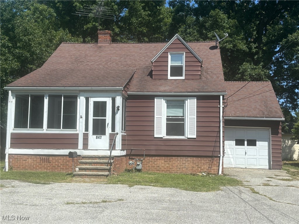 Grand Boulevard - Residential Lease