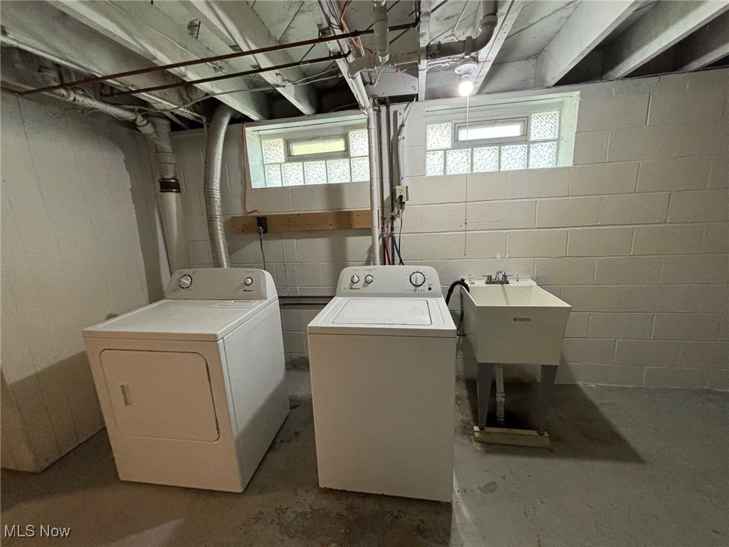 Grand Boulevard - Residential Lease