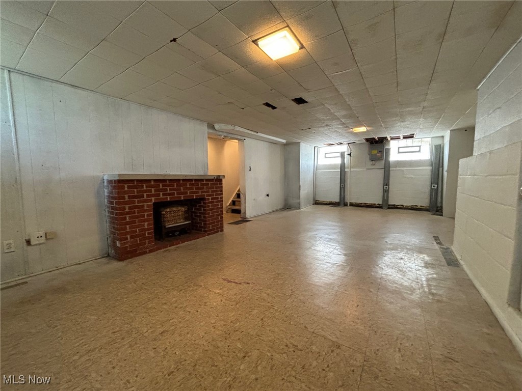 Grand Boulevard - Residential Lease