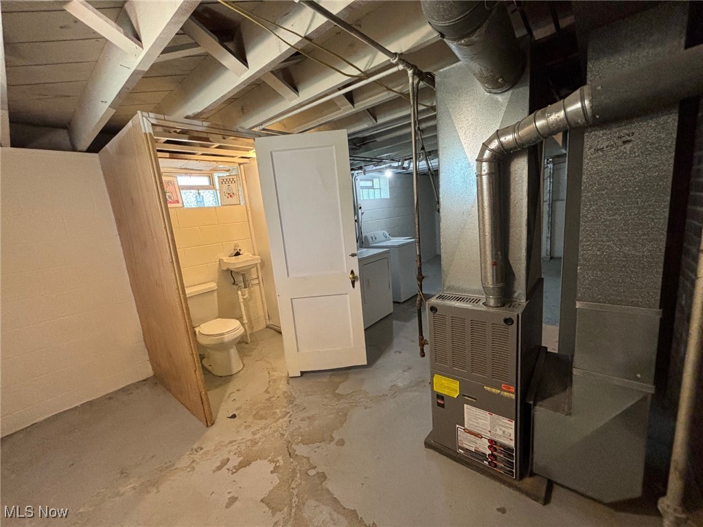 Grand Boulevard - Residential Lease