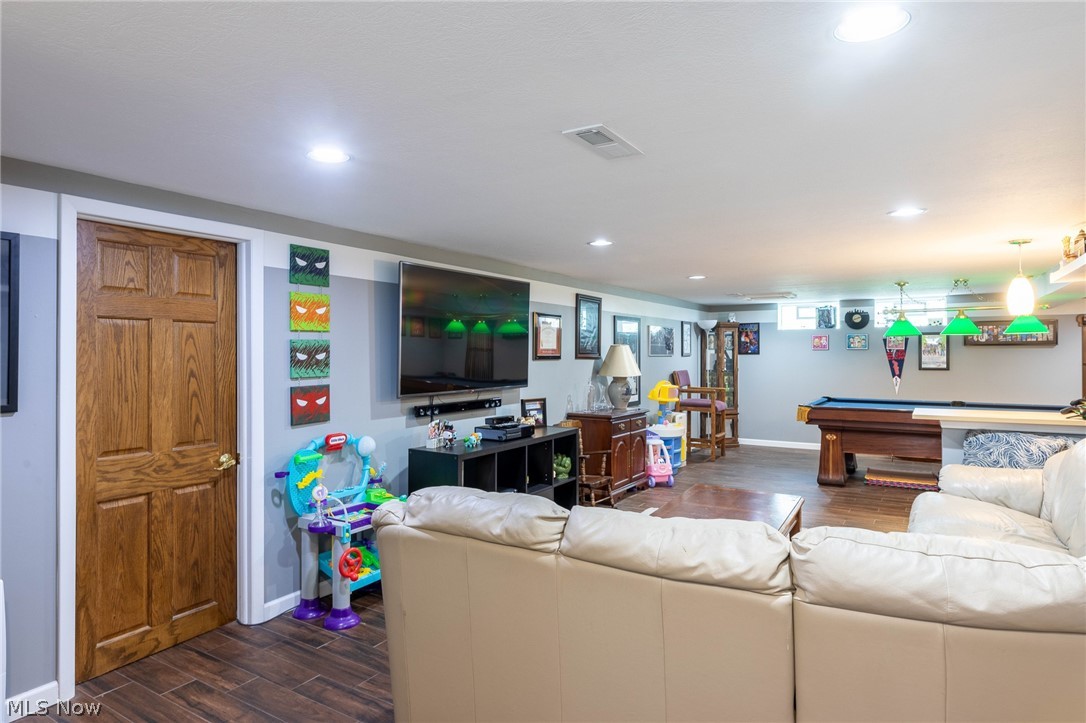 S H Kleinman Realty Cos Briar - Residential