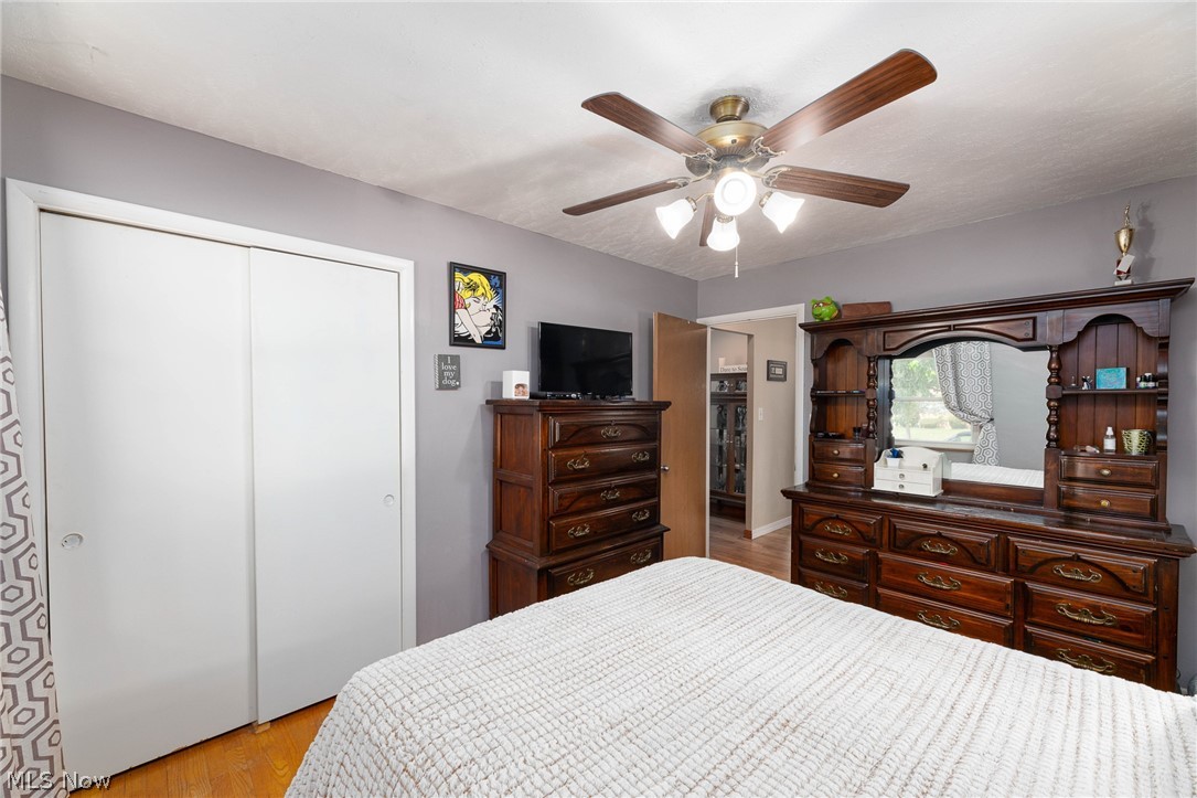 S H Kleinman Realty Cos Briar - Residential