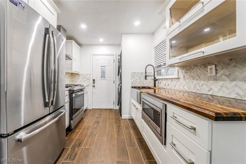 Tiny photo for 306 Buckner Drive #205, Euclid, OH 44123 (MLS # 5255177)