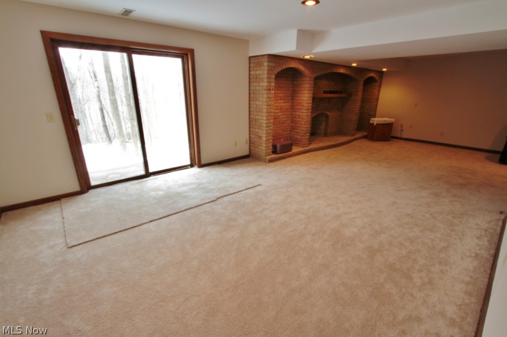 Woodlands 5/Colony North - Residential Lease