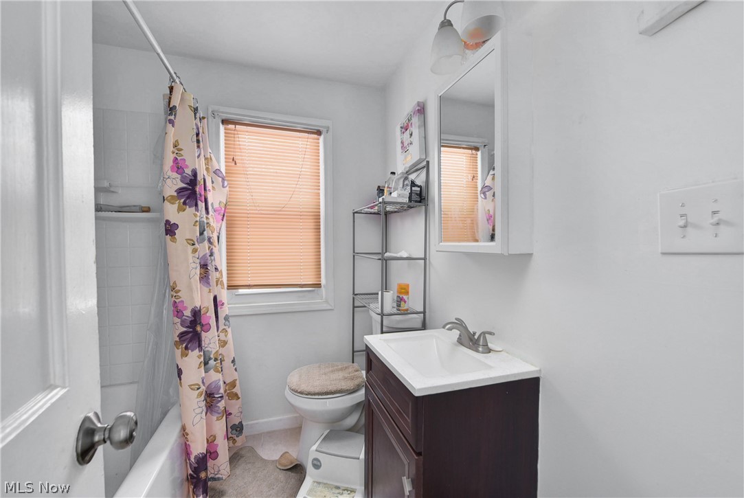 Apartment Realty Cos - Residential Income