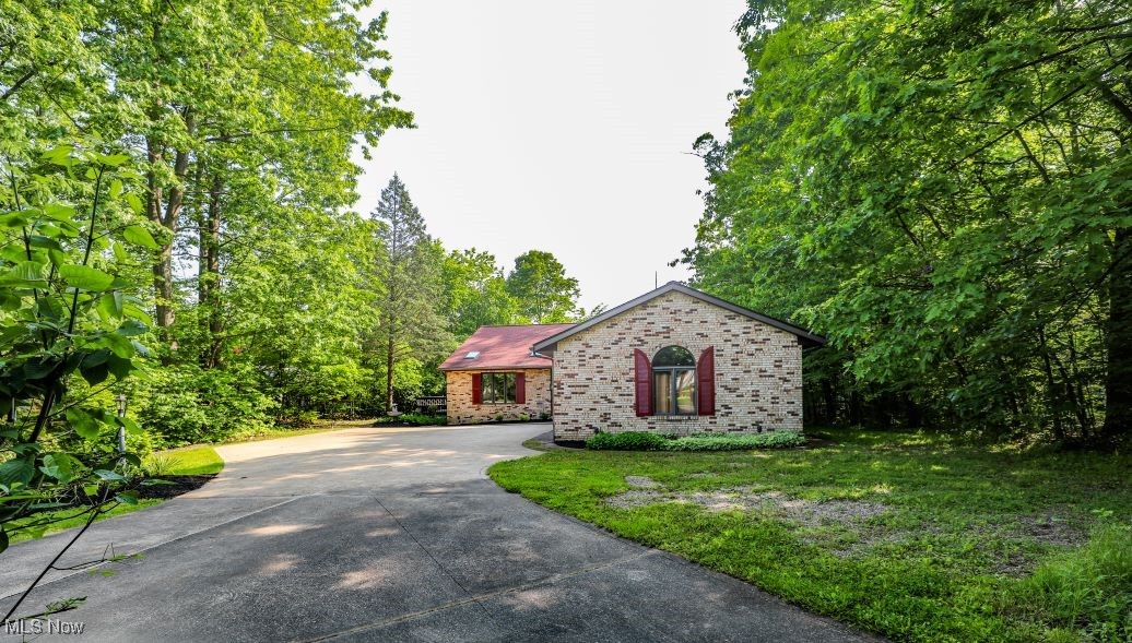 457 E Pioneer Trail, Aurora, Ohio image 8