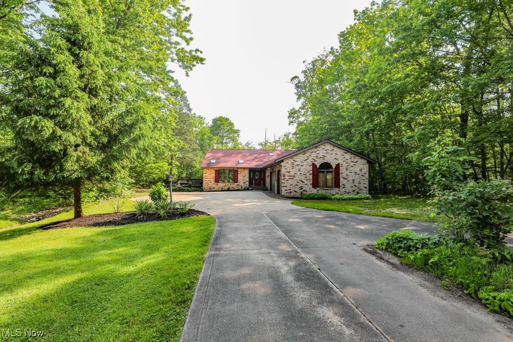 457 E Pioneer Trail, Aurora, Ohio image 9