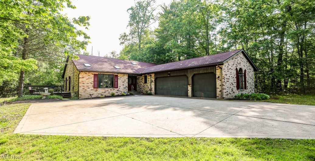 457 E Pioneer Trail, Aurora, Ohio image 5