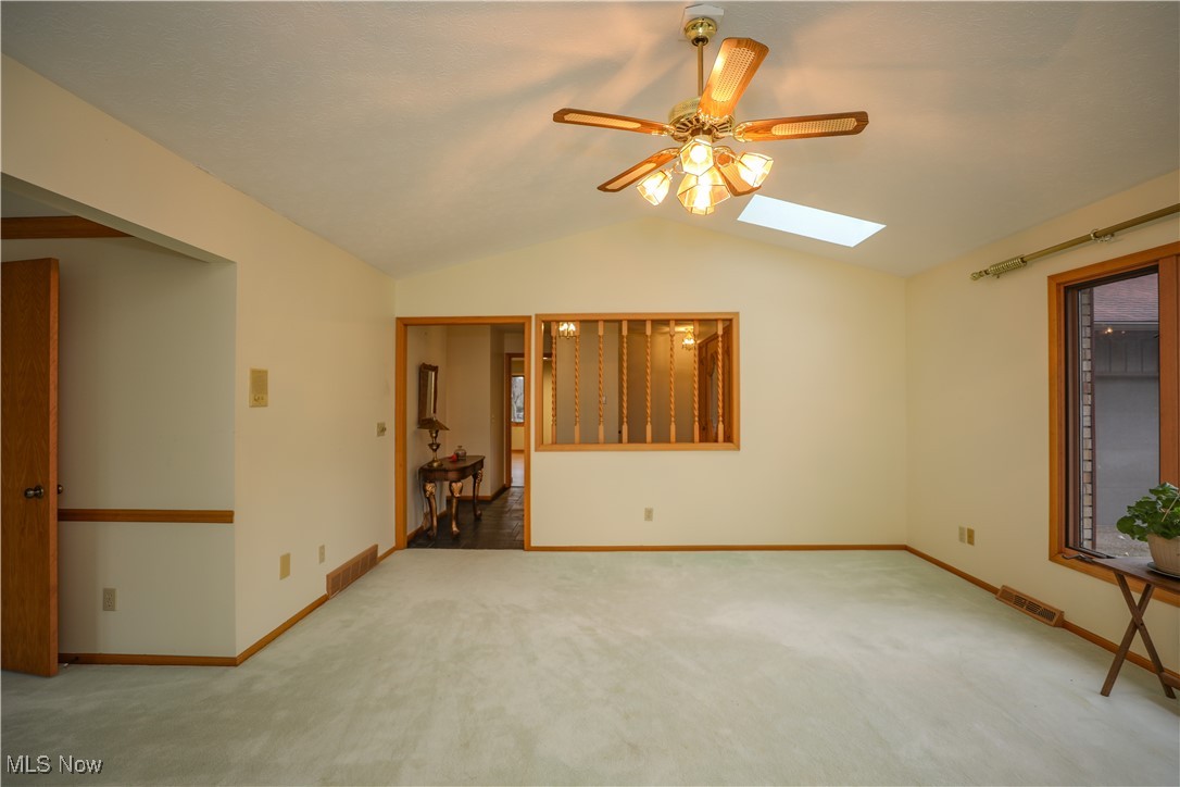 457 E Pioneer Trail, Aurora, Ohio image 28