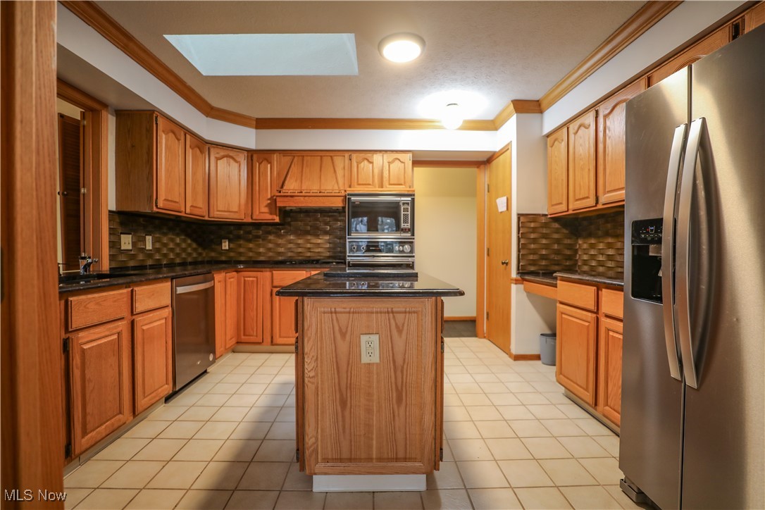 457 E Pioneer Trail, Aurora, Ohio image 20
