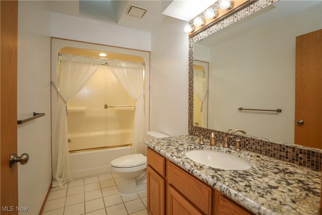 457 E Pioneer Trail, Aurora, Ohio image 30