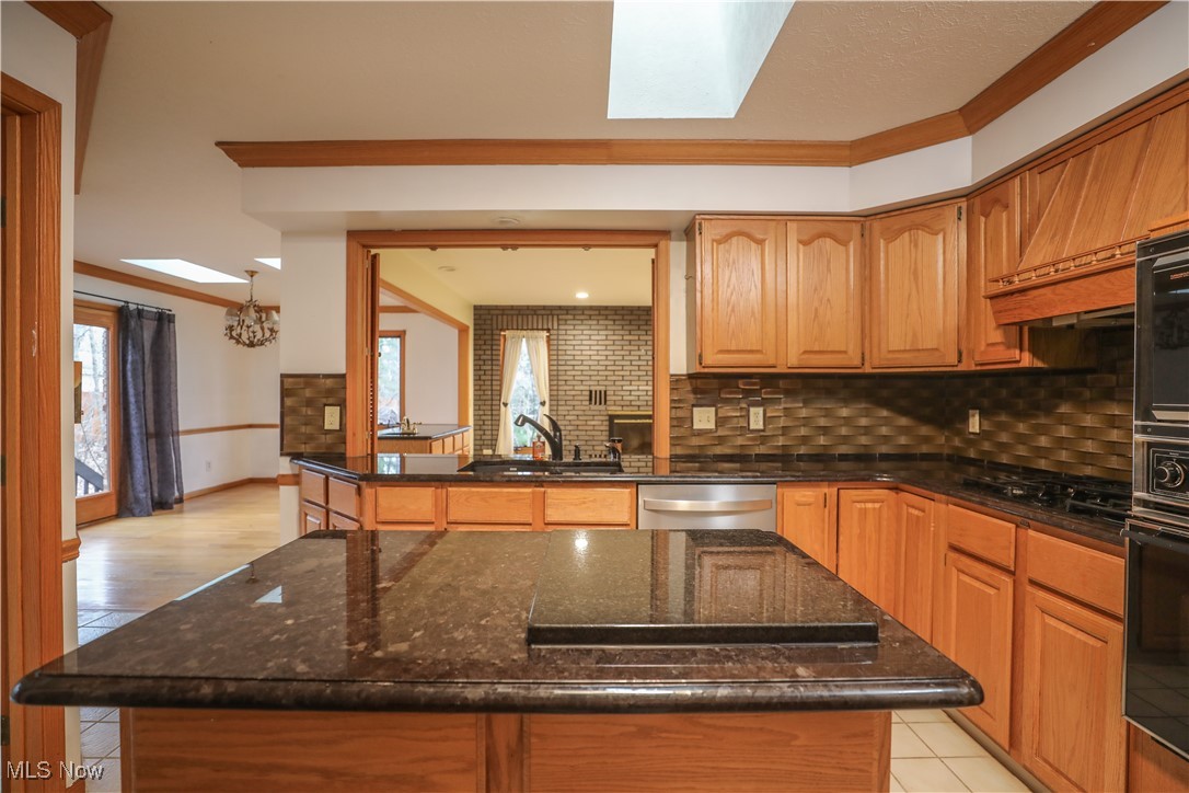 457 E Pioneer Trail, Aurora, Ohio image 21