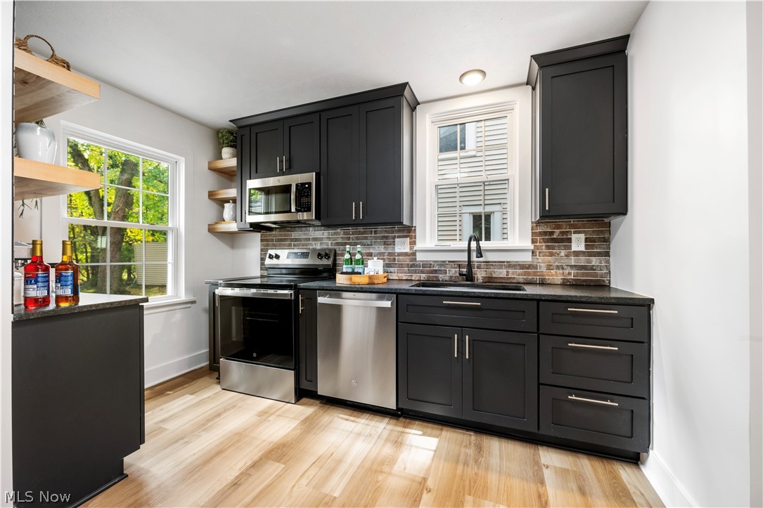 Cedar Heights Land Cos Taylor Heights - Residential