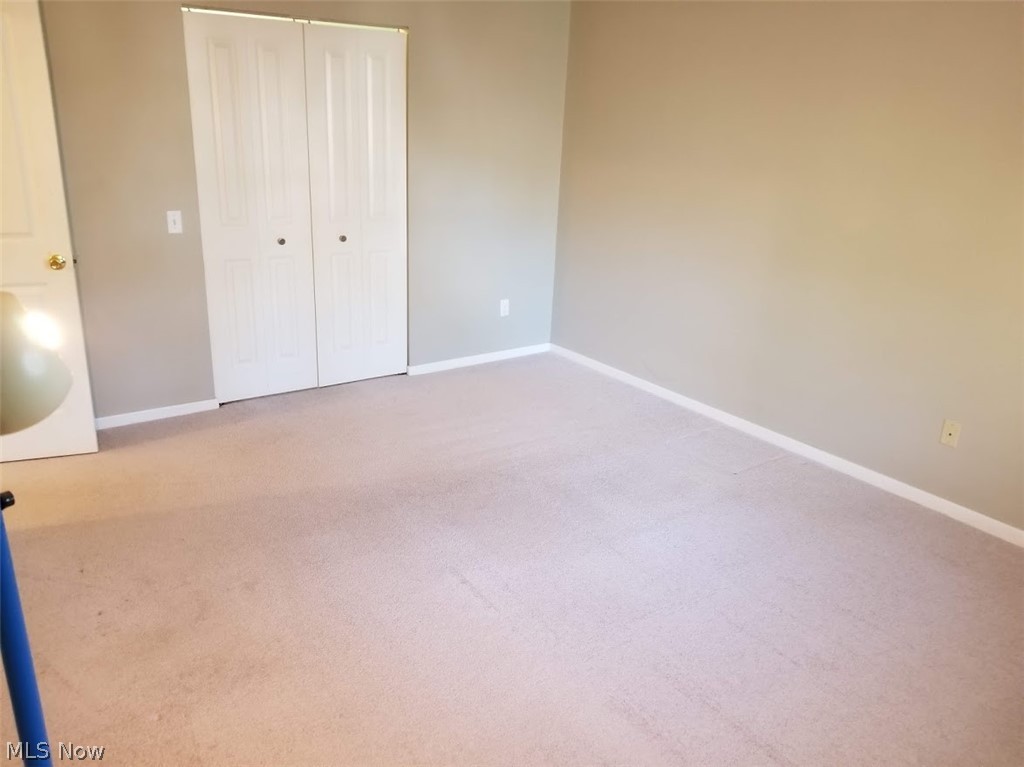 Ridge Court Commons Condo - Residential