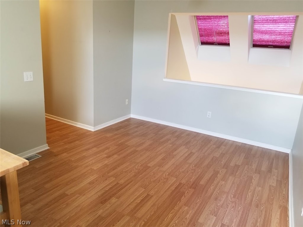 Ridge Court Commons Condo - Residential