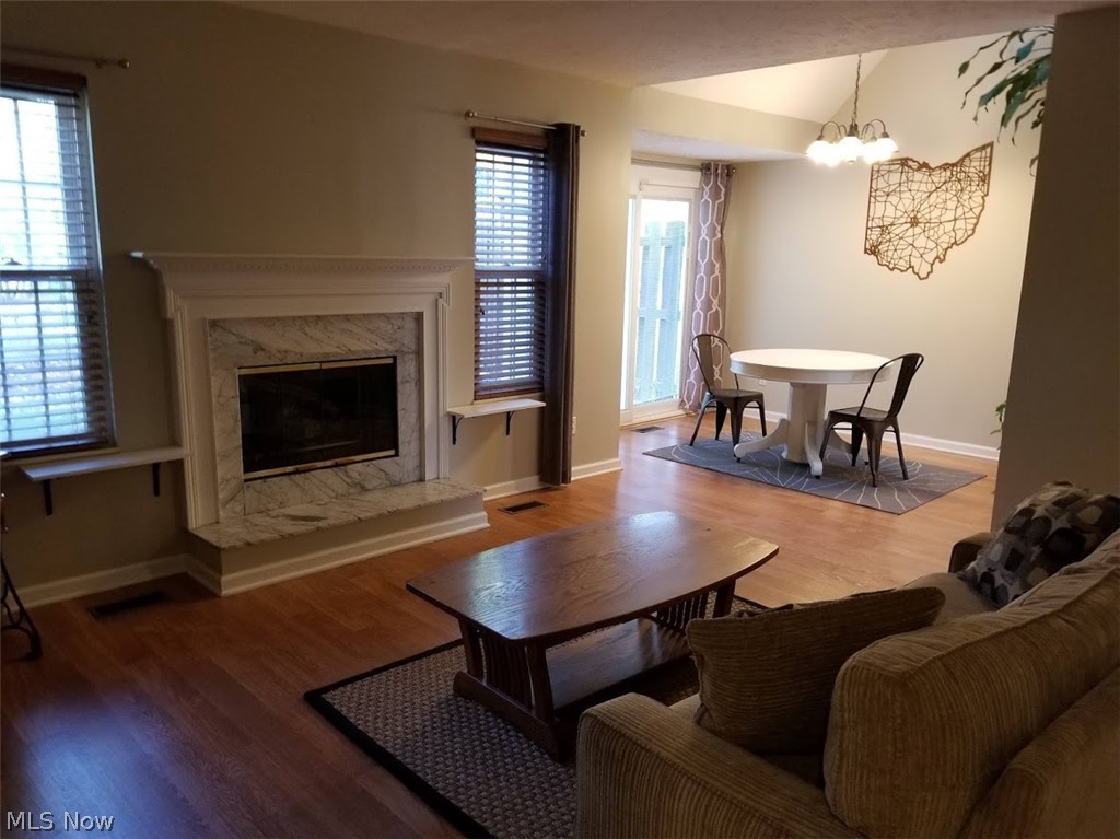 Ridge Court Commons Condo - Residential